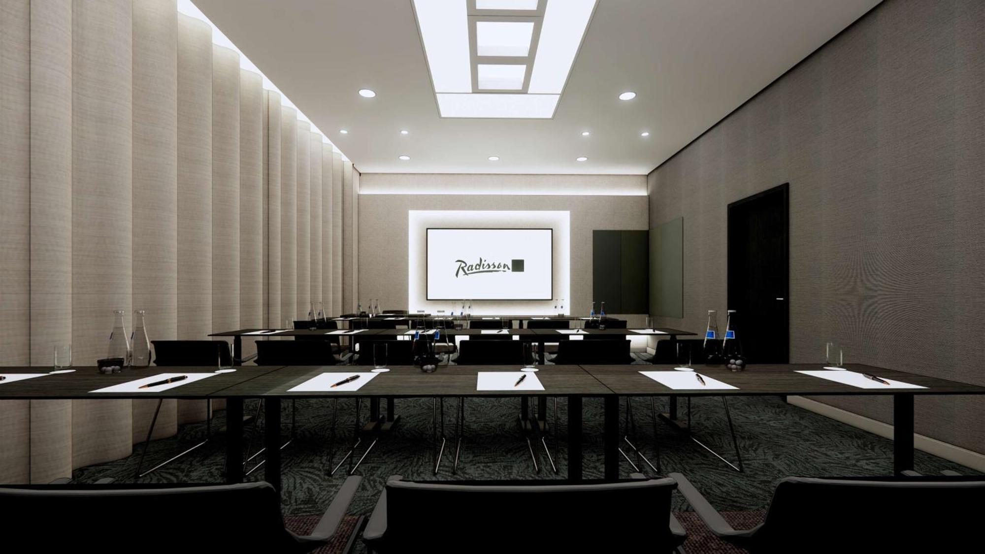 Radisson Blu Royal Hotel, Hotel