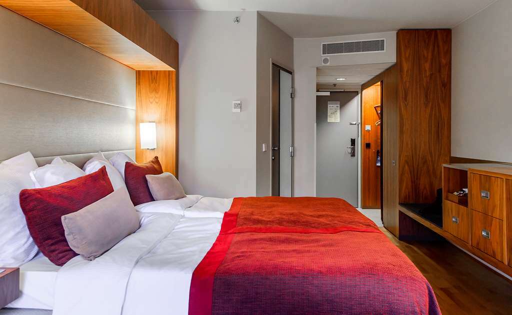Radisson Blu Royal Hotel, Hotel